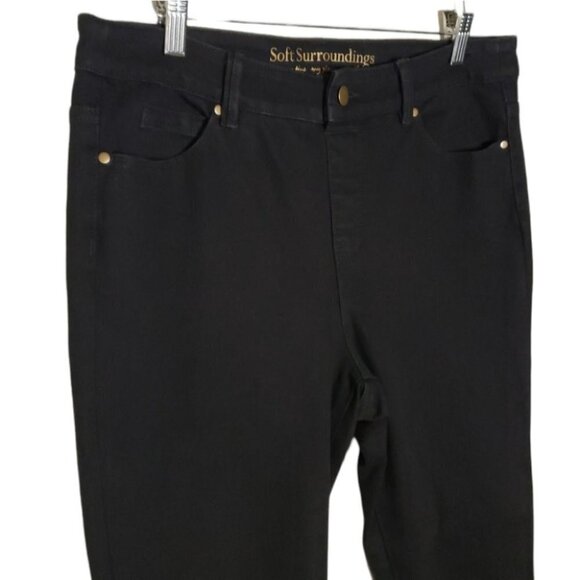 𝅺Soft Surroundings 5 Pocket Leggings- Women's - Picture 4 of 8